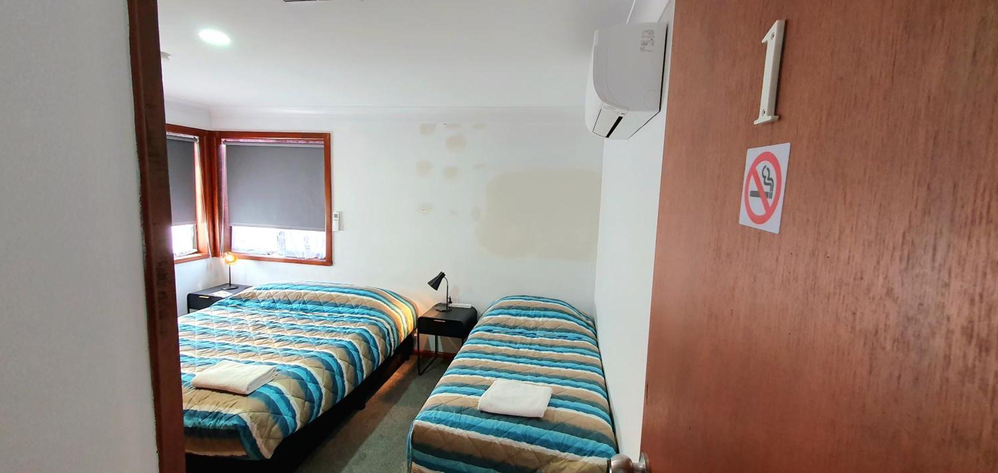 Goldrush Motel Young Cbd Luaran gambar